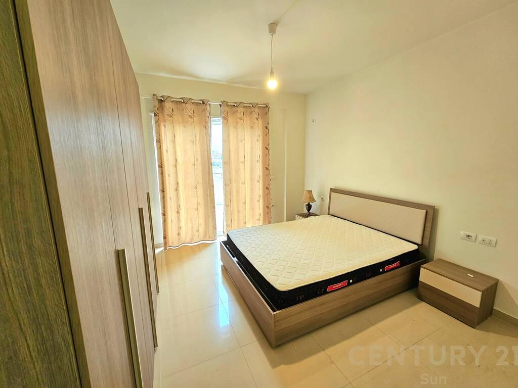 JEPET ME QIRA APARTAMENT 4+1 PRANE KOPSHTIT BOTANIK