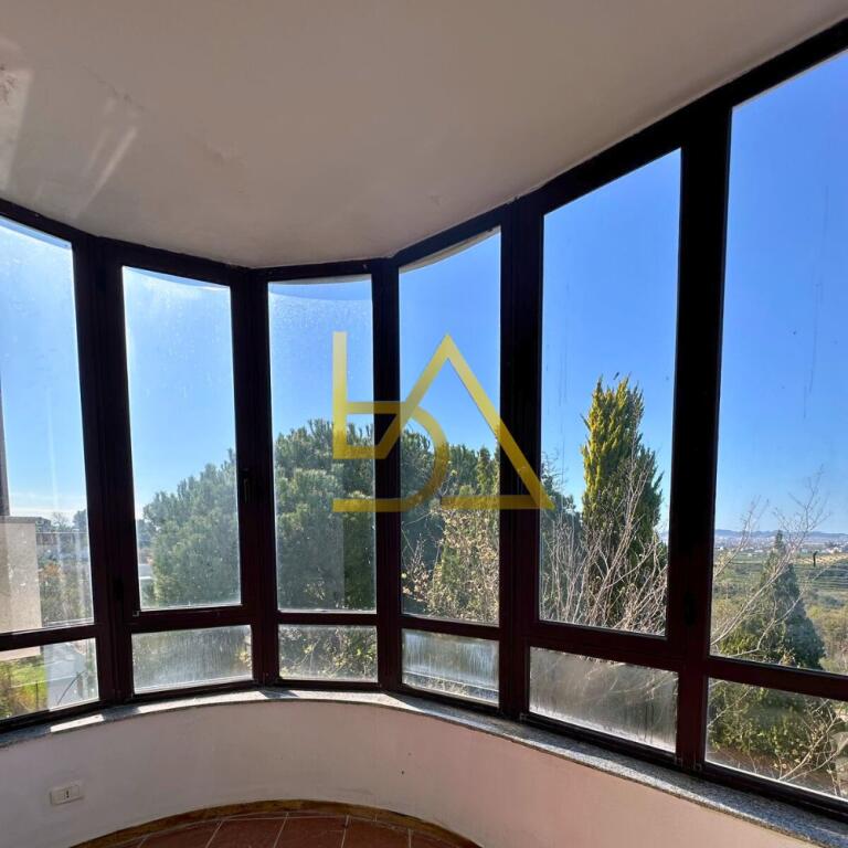 Vilë me Qira në Arapaj, Durrës