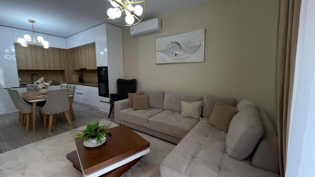 Apartament per qira 2+1, Bulevardi i Ri