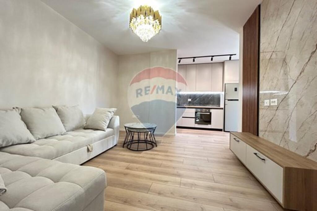 Appartamento 2+1 in vendita ad Astir