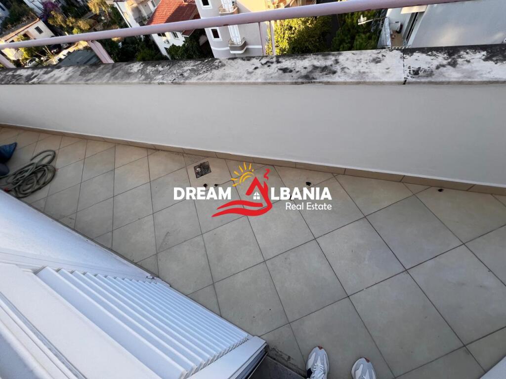 Apartament 2+1 me verande ne shitje ne Fresk perballe Restorant Freskut ne Tirane(ID 42215332)