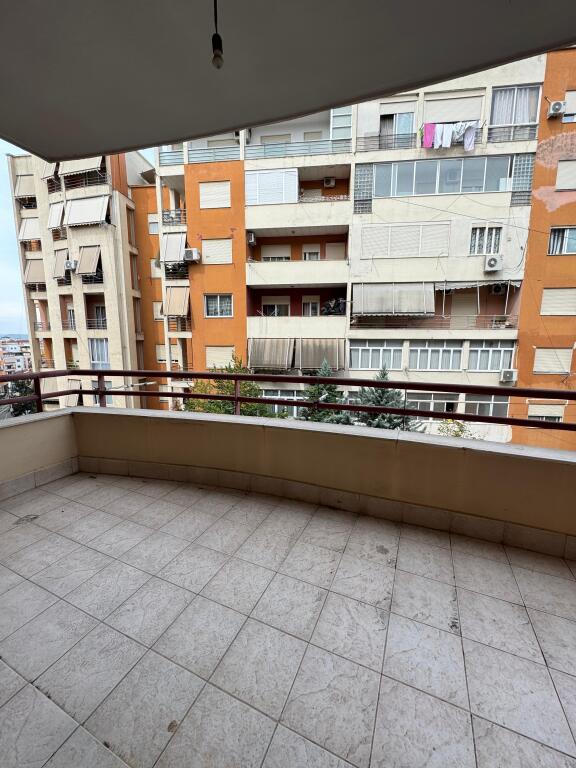 Appartamento 3+1 in vendita, Fresku, Via Thesari
