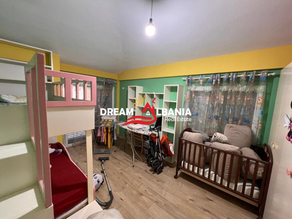 Apartament 2+1 me verande ne shitje ne Fresk perballe Restorant Freskut ne Tirane(ID 42215332)