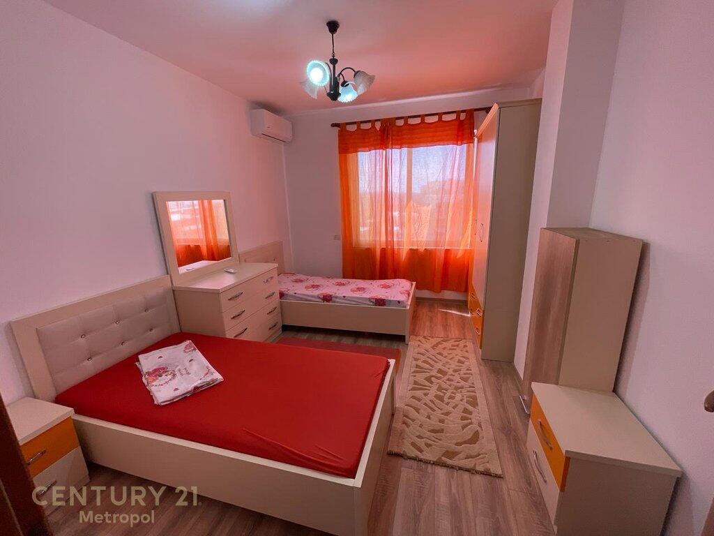 APARTAMENT PER QIRA 2+1+2, ZOGU I ZI!