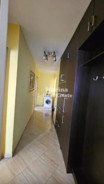 Qera Apartament 1+1+Verande, Rr. Jordan Misja, pranë Bulevardit të Ri, 450 Euro/muaj.