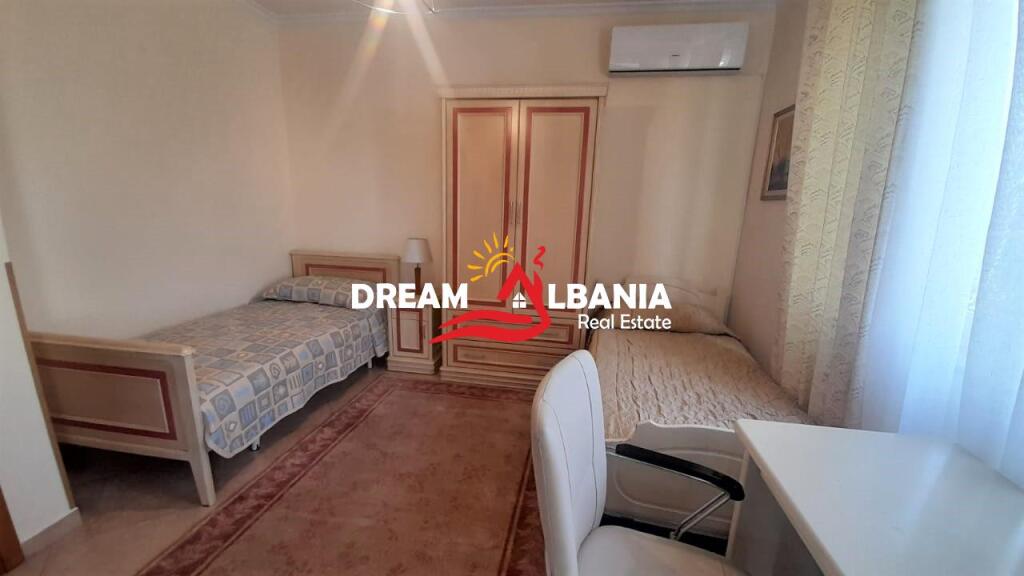 Appartamento 3+1+2 in affitto in via Elbasanit vicino allo Stadio Air Albania (ID 4231312).
