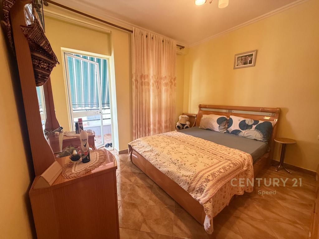 Apartament për Qira 1+1 tek Rruga 5 Maji!