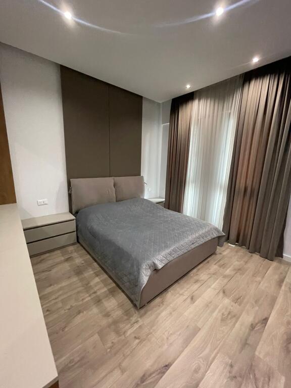 🏢Appartamento di Lusso 1+1 in Affitto al Complesso Square 21, Tirana!