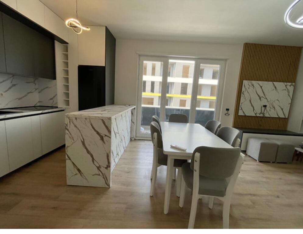 JEPET ME QERA APARTAMENT 3+1