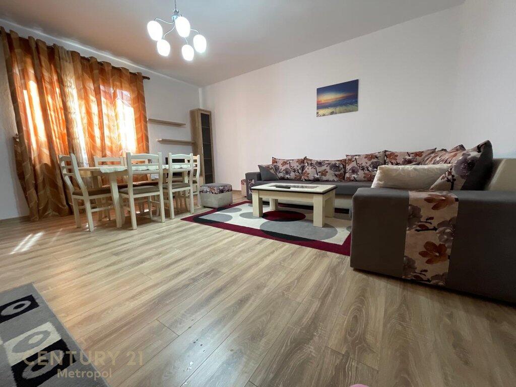 APARTAMENT PER QIRA 2+1+2, ZOGU I ZI!