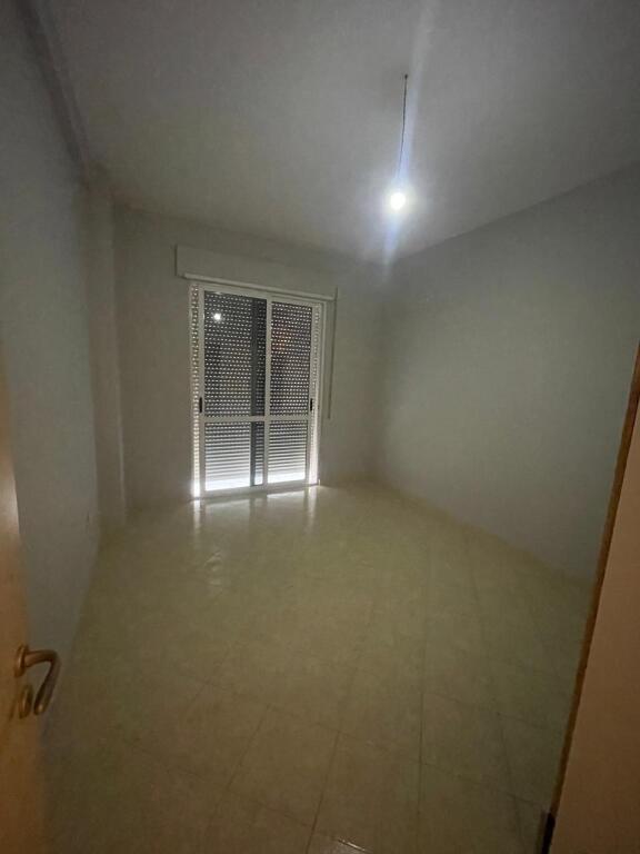 🏡 Apartament me qera bosh – Kopshti Botanik 🌿