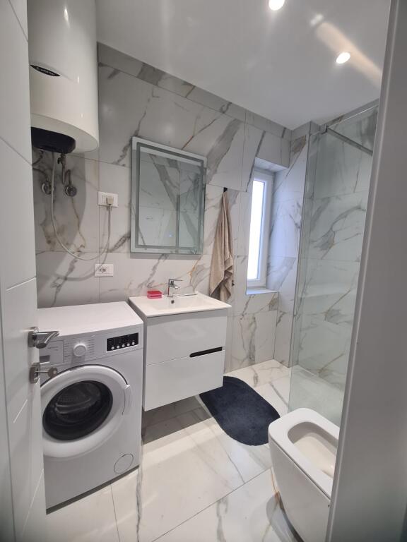 💠 Appartamento 1+1 in Vendita – Via Thanas Ziko, vicino a Selvisë, Tirana 💠