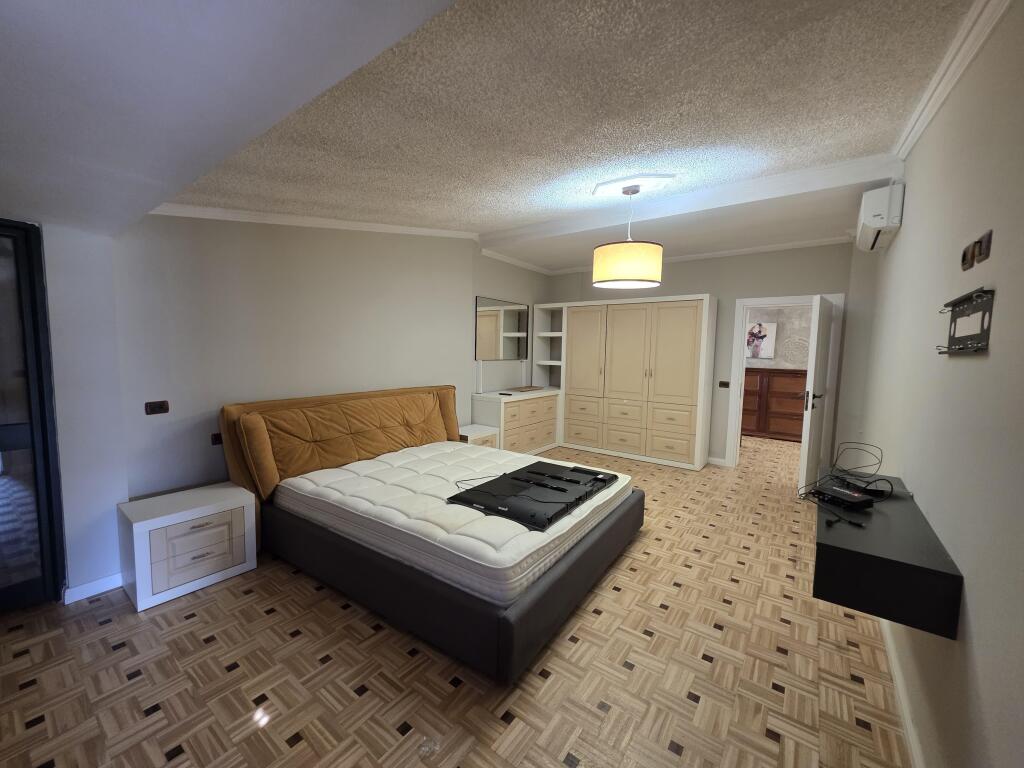 Penthouse 3+1 in affitto al Lago Artificiale