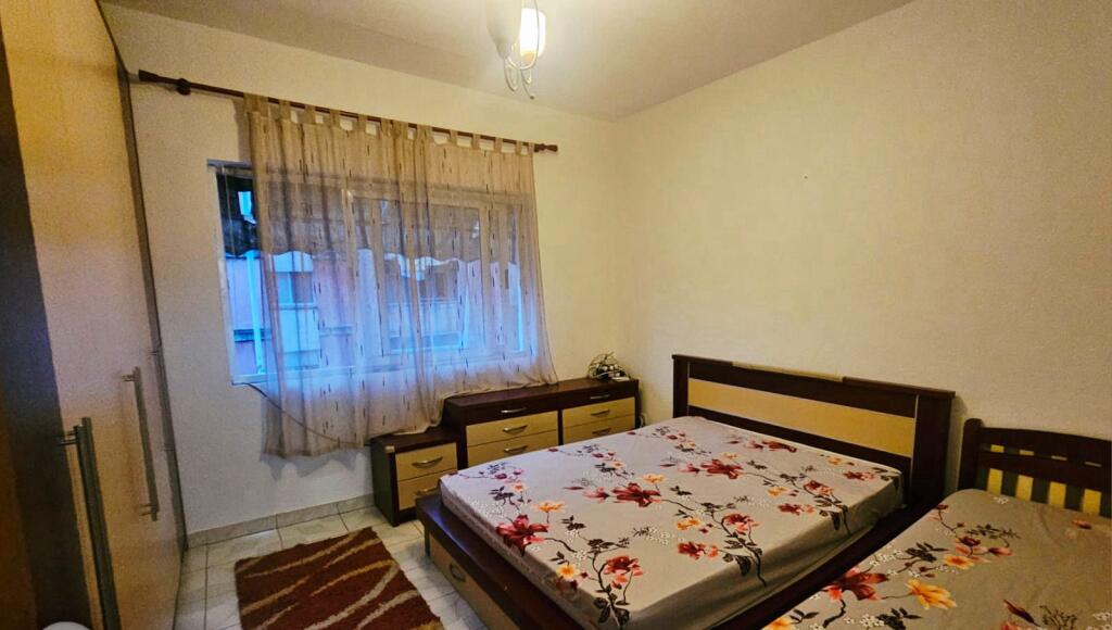 APARTAMENT ME QERA 1+1 BRRYL 40.000 LEKE