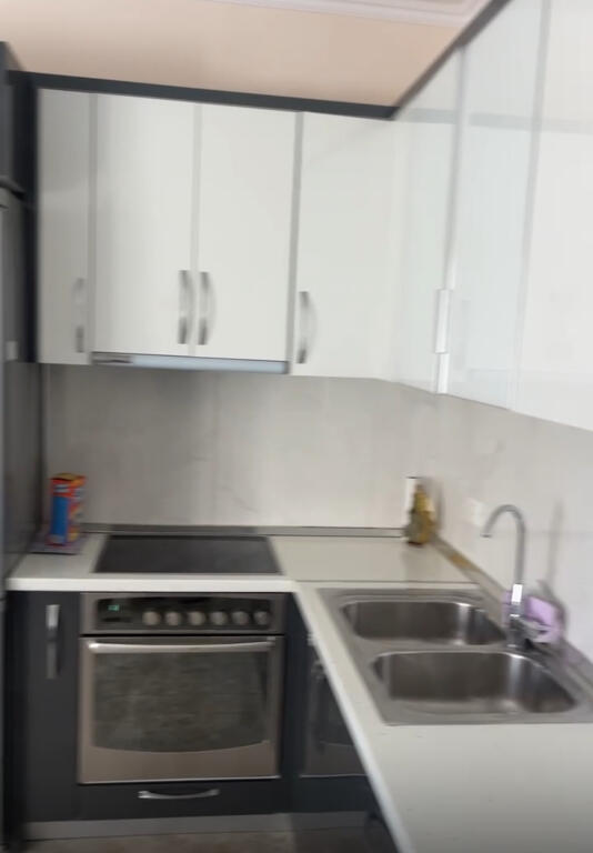 Apartament 1+1 per qera ish fusha aviacionit