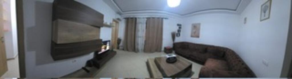 2+1 Appena investito in Via Bill Klinton con 500€