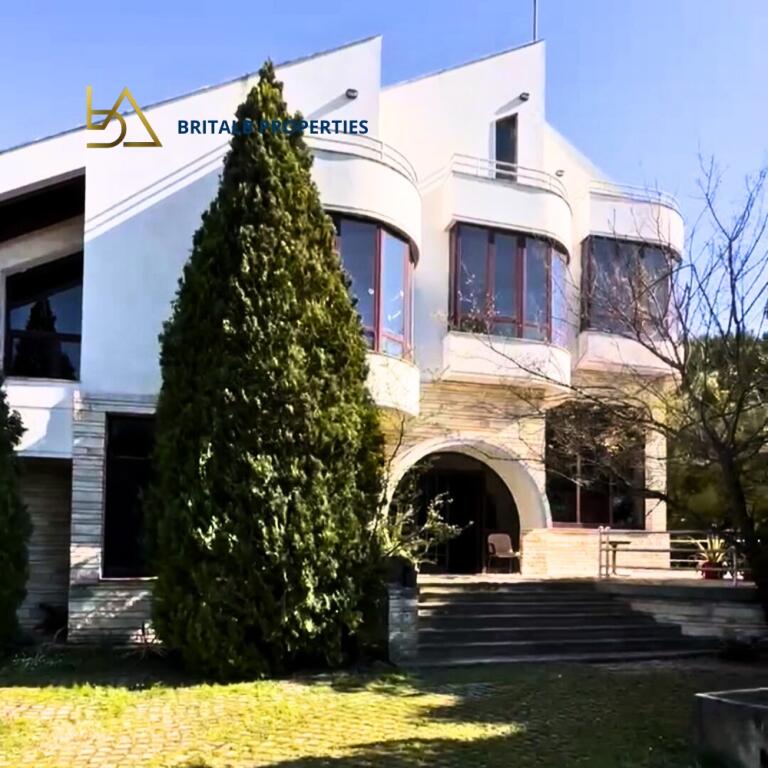 Vilë me Qira në Arapaj, Durrës
