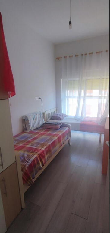 Apartment 2+1 for rent in Ali Dem at Kompleksi Mangalem