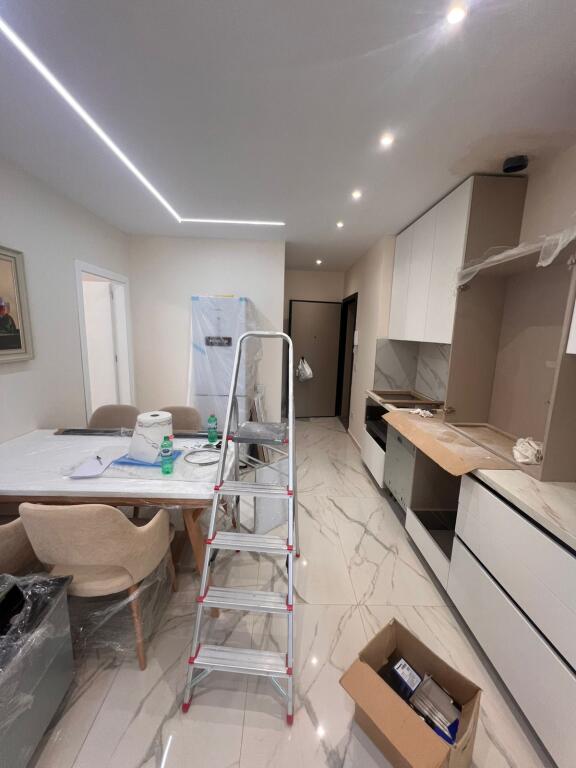 APARTAMENT ME QIRA 2+1+2 TE MINE PEZA REZIDENC TIRANE