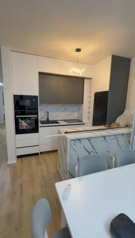 Apartament me qera