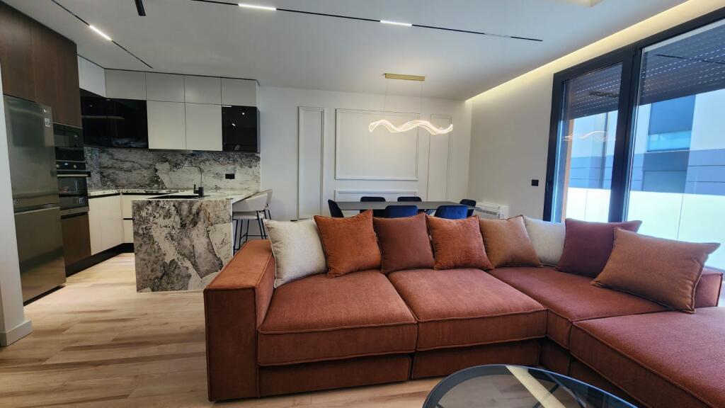 Super Apartament 2+1 me qira, TEG
