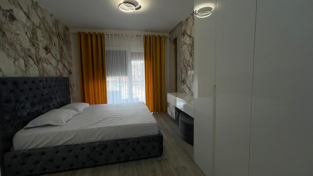Apartament per qira 2+1, Bulevardi i Ri