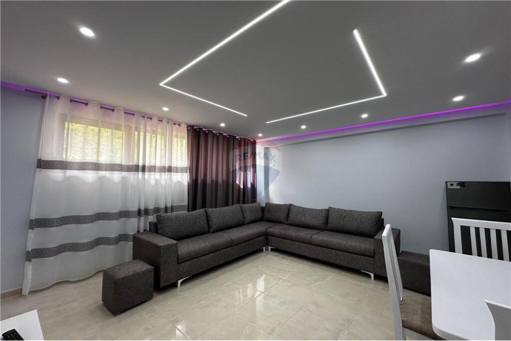 Apartament 2+1 me qira tek Kopshti Botanik !