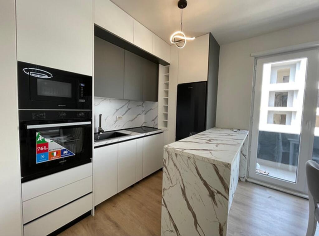 JEPET ME QERA APARTAMENT 3+1