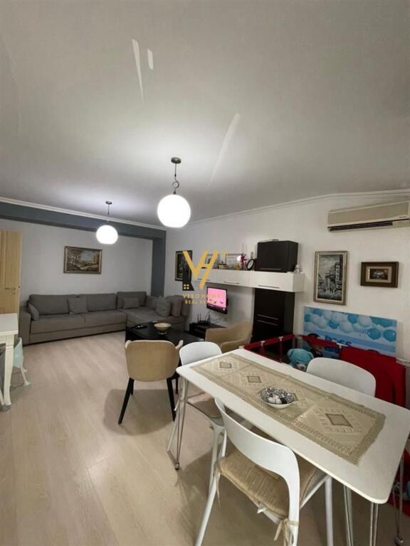 APPARTAMENTO 2+1+3 BLK IN AFFITTO A ISH BLLOK 800 EURO