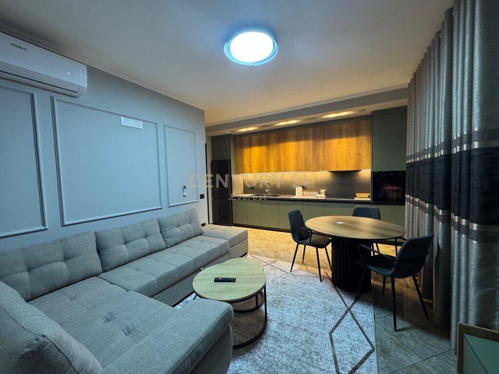 Appartamento 2+1 in affitto – Zona Fresku, Tirana