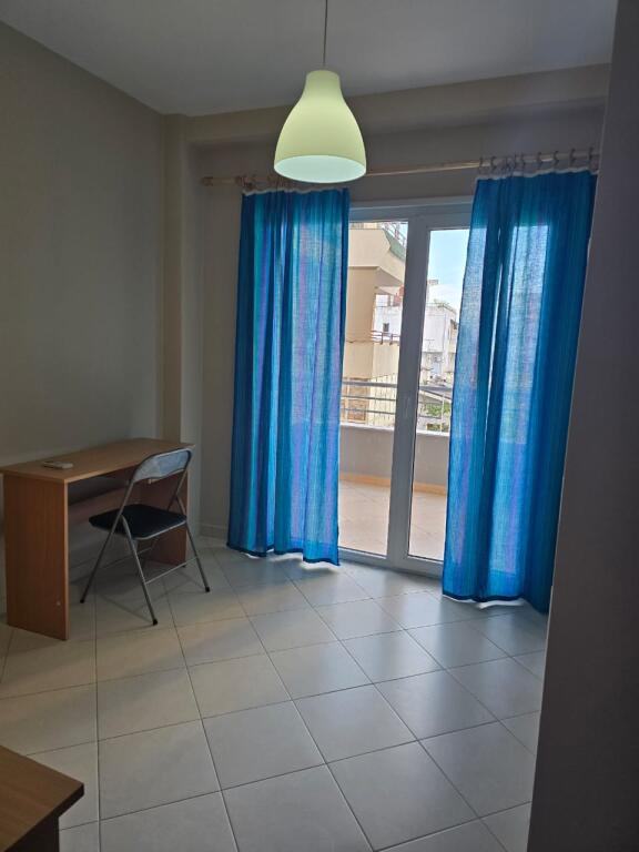 Apartament 2+1+2 per qira Kopshti Botanik