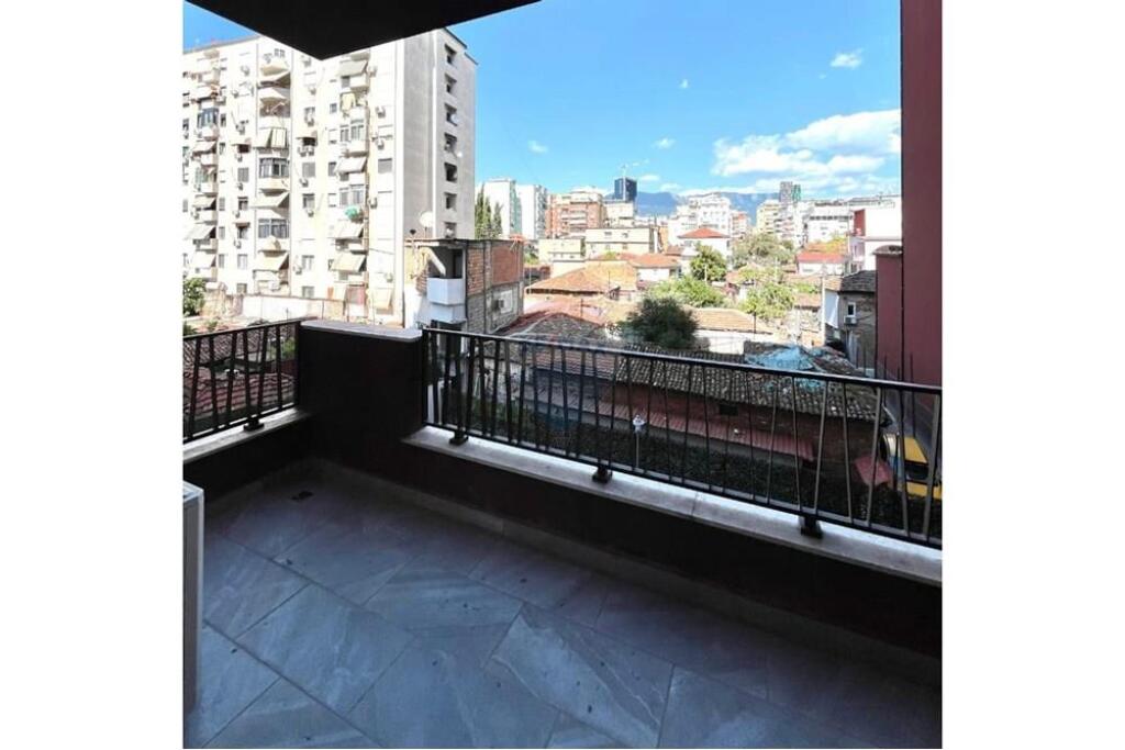 Qira - Apartament 1+1 ne Myslym Shyr