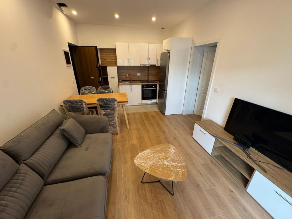 Apartment me qera 1+1 Bllok
