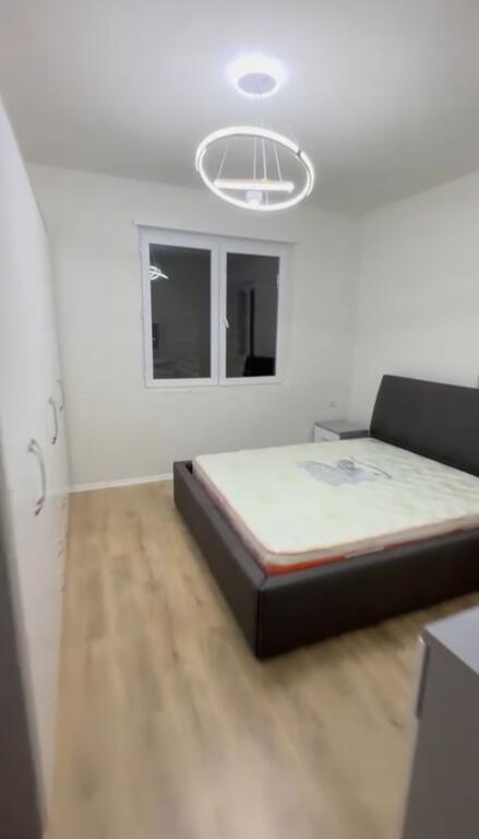 Apartament me qera