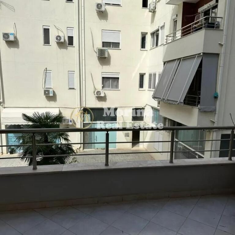 Rent, Apartment + Parking Spot, 1+1, Dry Lake, 600 euros/month