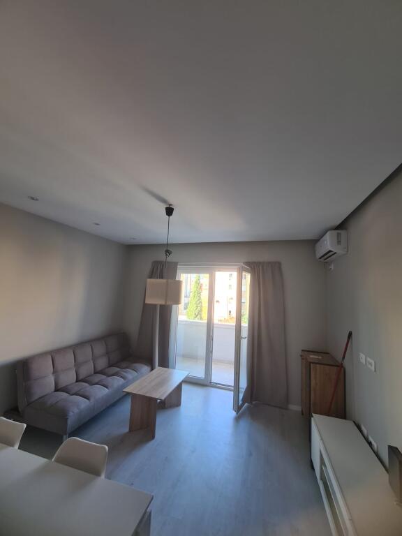 💠 Appartamento 1+1 in Vendita – Via Thanas Ziko, vicino a Selvisë, Tirana 💠