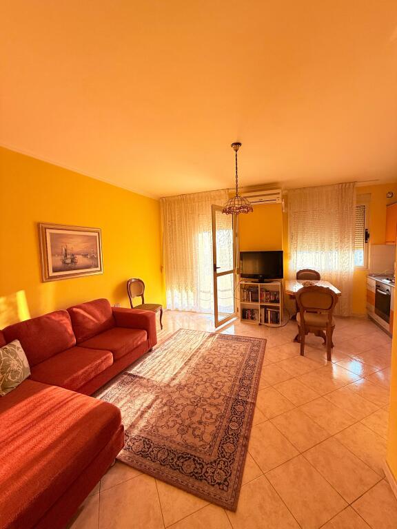 ✨ Appartamento 1+1 in Affitto 30.000 leke – Transballkanica, Valona ✨