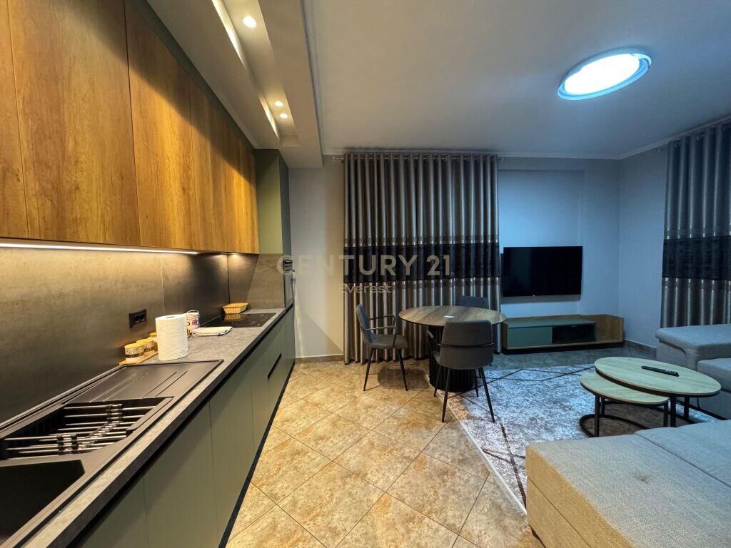 Appartamento 2+1 in affitto – Zona Fresku, Tirana