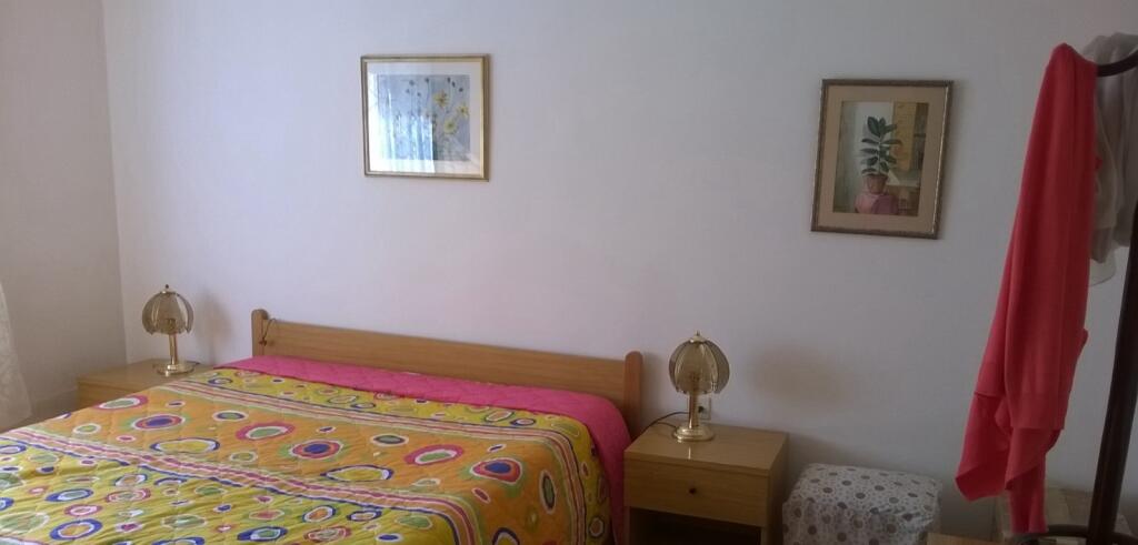 Apartament për qera - Rruga Dibres