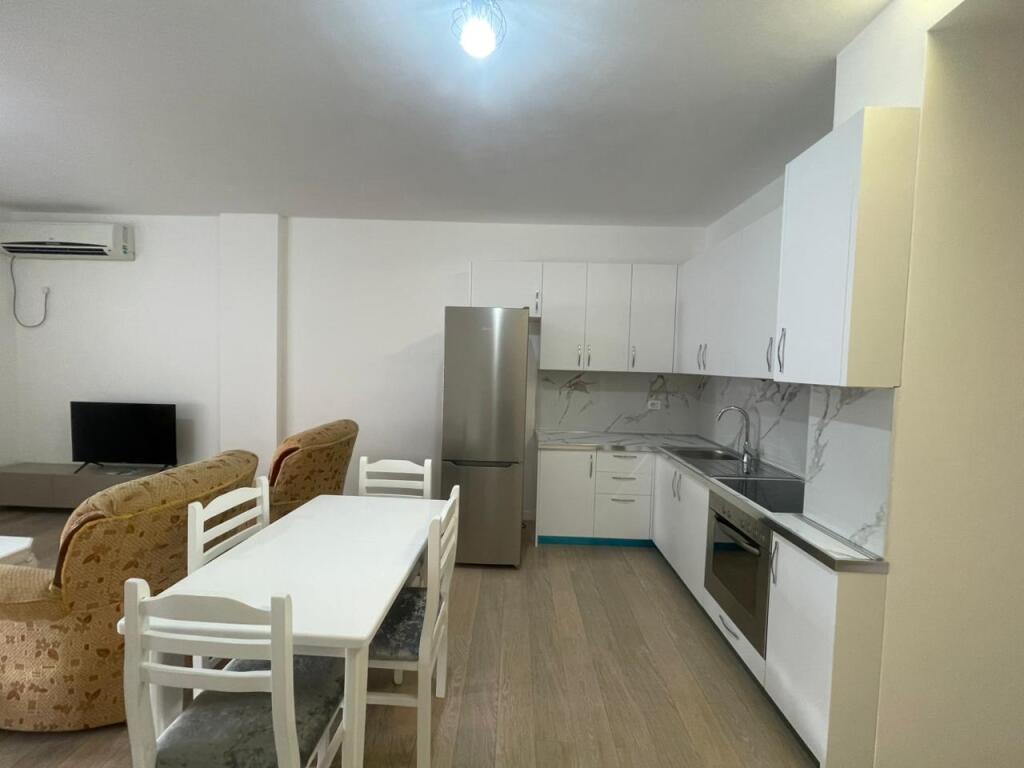 ✨ Apartament me qira në zonën e Kopshtit Zoologjik- Kompleksi Mateo ✨