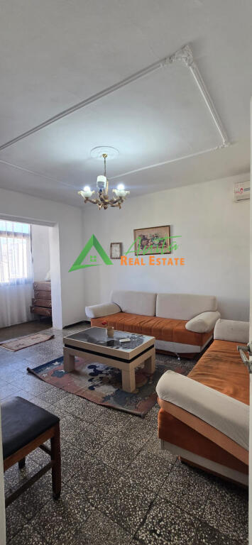 Shitet Apartament 1+1 – Pazari i Ri, Rruga Tefta Tashko