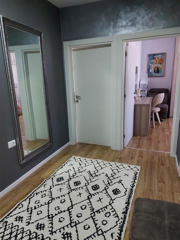 FOR RENT 2+1+1 AT PEDIATRICS 50,000 LEKE