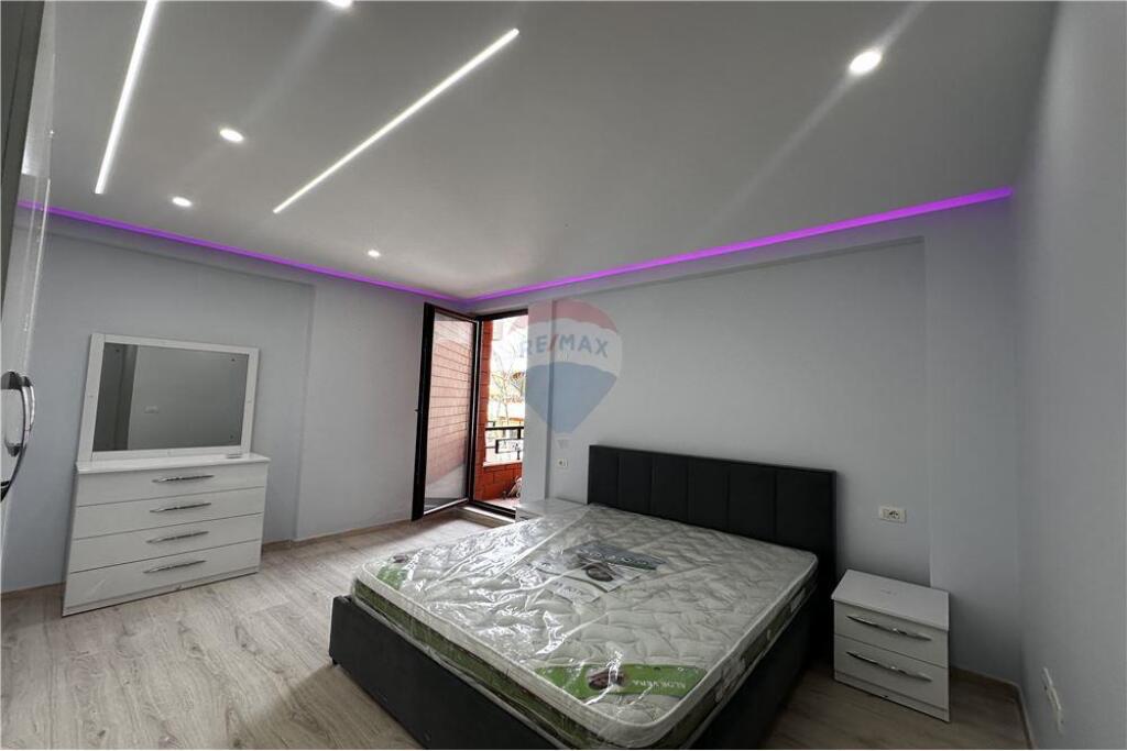 Apartament 2+1 me qira tek Kopshti Botanik!