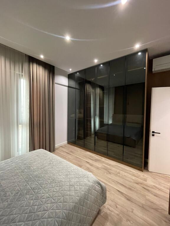 SUPER APPARTAMENTO DI LUSSO IN AFFITTO A SQUARE 21 1+1