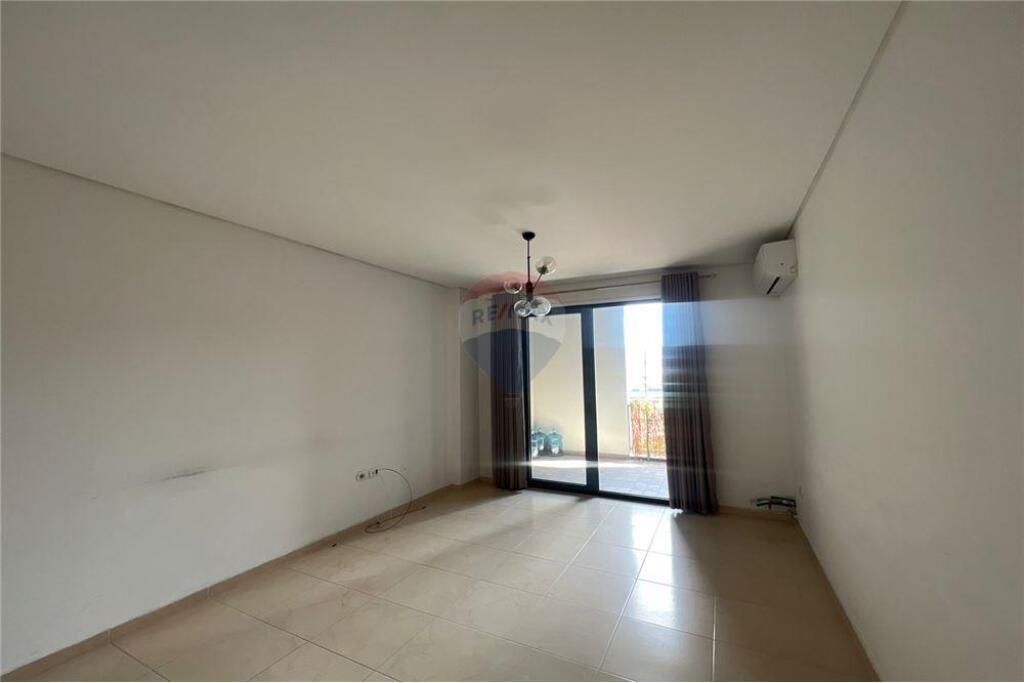 Apartament 2+1 me qera tek Rruga e Kavajes!!