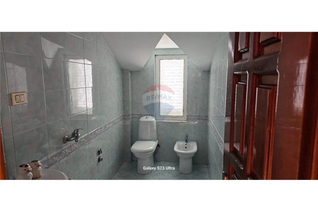 DUPLEX FOR RENT AT THE GERMAN VILLAS!