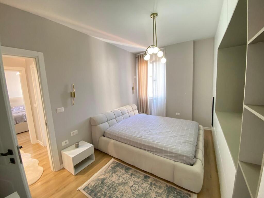Apartament 2+1+2 Prane Kodres se Diellit super i investuar ne shitje