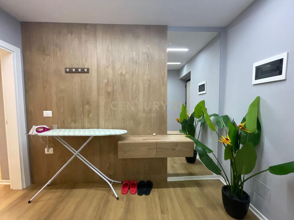 Jepet me qira apartament modern 1+1 – Rruga e Kosovarëve, Tiranë