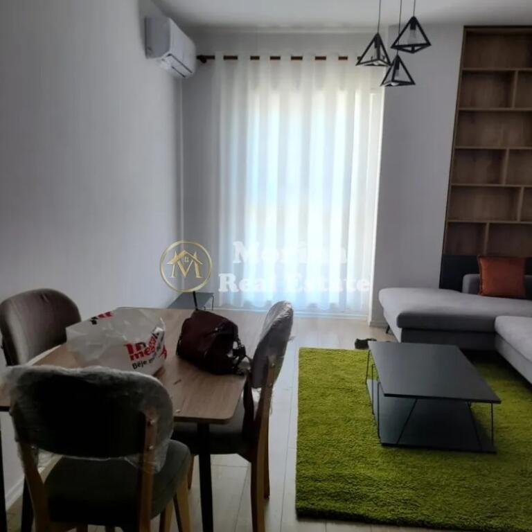 Affitto, Appartamento 1+1, Univers City, 400 euro/mese