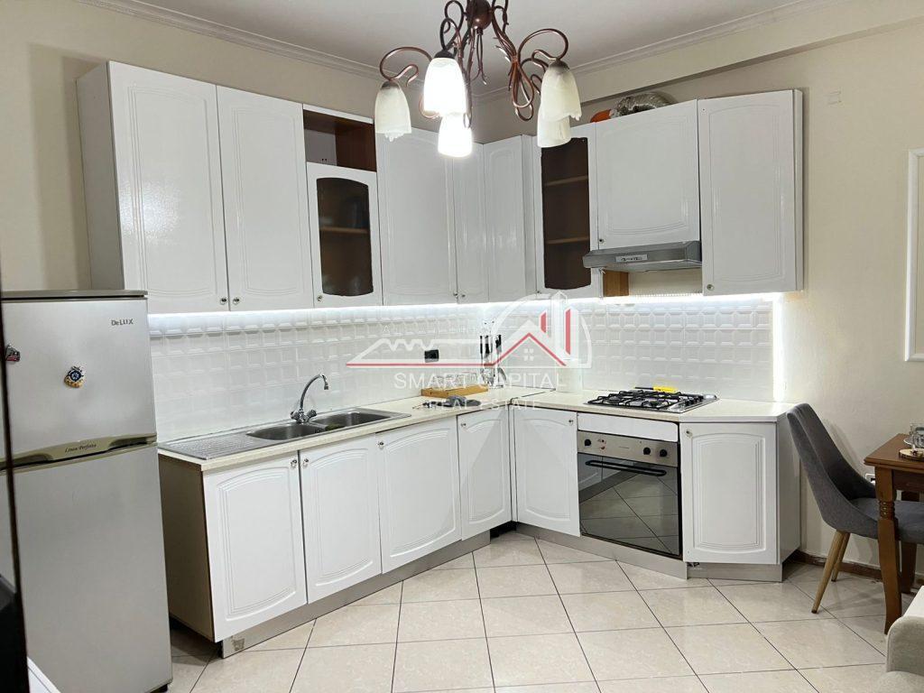 AFFITTASI APPARTAMENTO 2+1 IN VIA “ZENEL MURRA” A VLORE!
